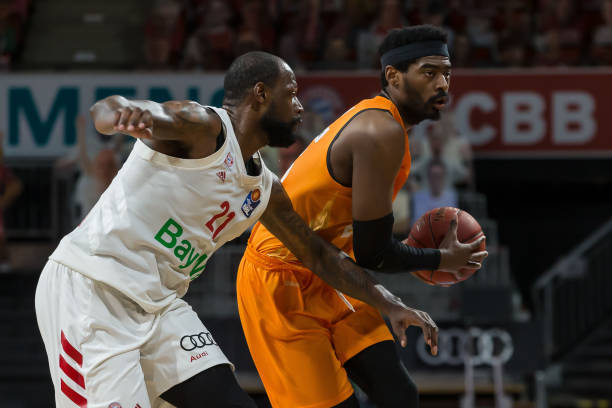 主教练和队 主教练和队