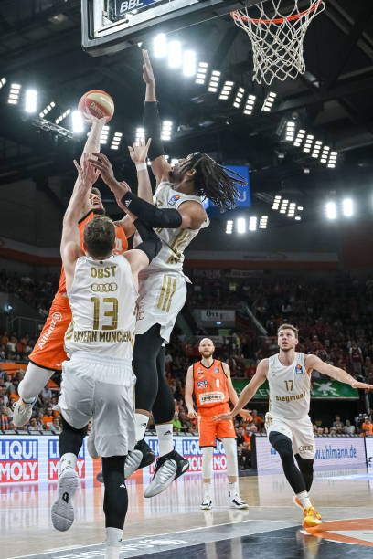 创新而闻名 创新而闻名