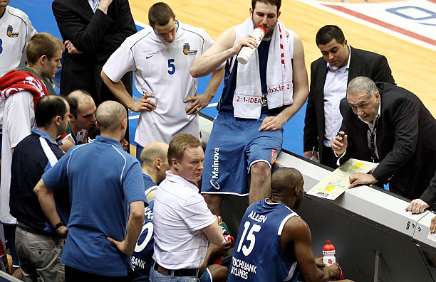 后卫富尼耶 后卫富尼耶